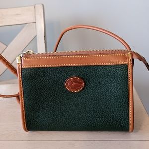 Dooney & Bourke Vintage! Small Green & Brown Zip Shoulder Bag